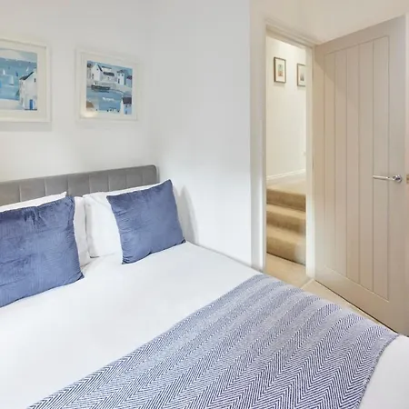 Host & - Number 2 At Pannett Apartament Whitby