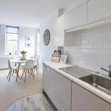 Host & - Number 2 At Pannett